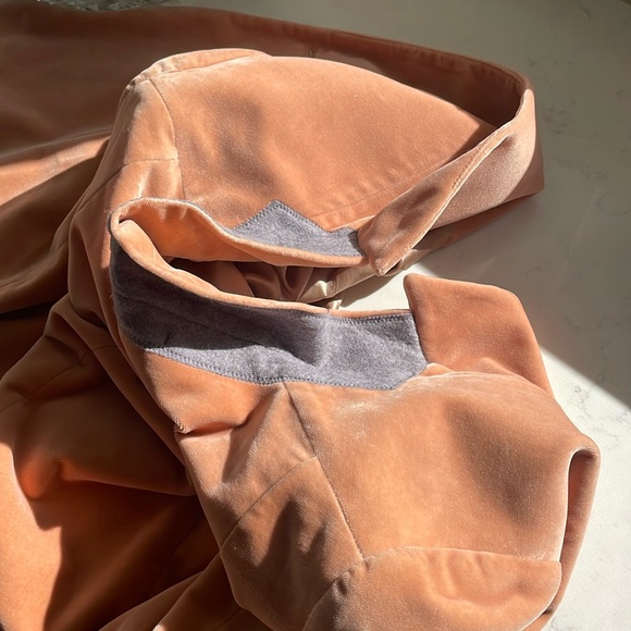 Reiss Aubrie double breasted velvet jacket/blazer, in peach/pink color - Picture 12 of 17